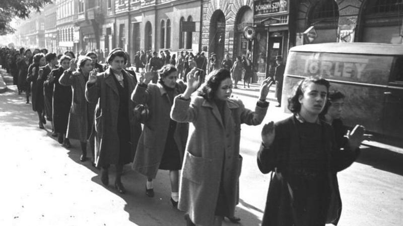 A konferencia friss felfedezései szerint a Szálasi által irányított gettók szerepe kulcsfontosságú volt a zsidók megmentésében. Az előadók új megközelítéseket és eddig nem ismert részleteket osztottak meg a hallgatósággal, amelyek rávilágítottak a történe