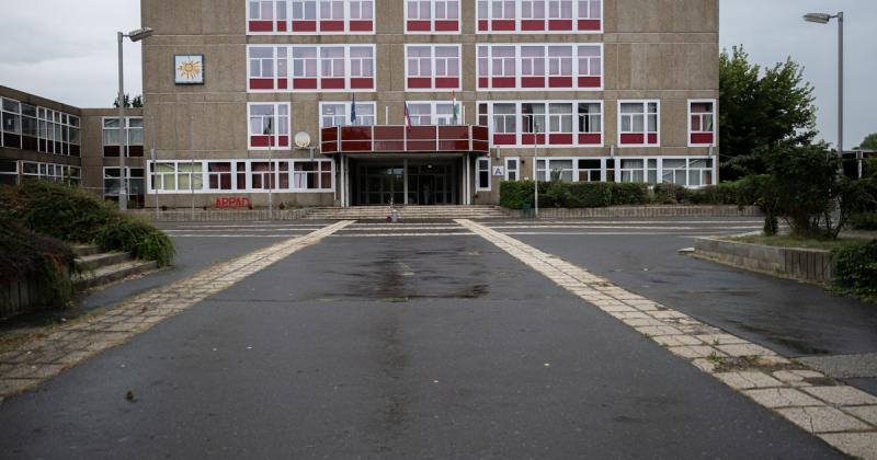 A kollégiumi víz Székesfehérváron továbbra is szennyezett, eddig tizenkét intézmény vízét vizsgálták.