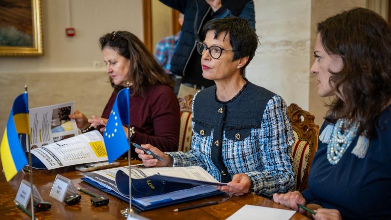 Uniós biztos: A kisebbségi jogok védelme elengedhetetlen követelmény Ukrajna uniós integrációjához.