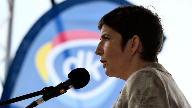 Összekapcsolódik, ami egyesülni hivatott: Dobrev Klára és csapata mentették meg Magyar Pétert – nézd meg a videót!