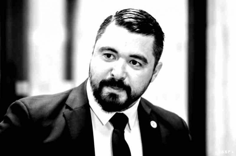 A parlament rendkívüli ülésén nem került sor a SIS-sel kapcsolatos tárgyalásokra.