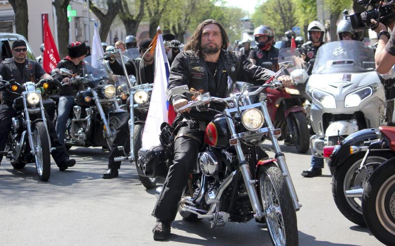 A Testvér a Testvérért titkosszolgálatának figyelmeztetése a PS és az SaS irányába fontos üzenetet hordoz.