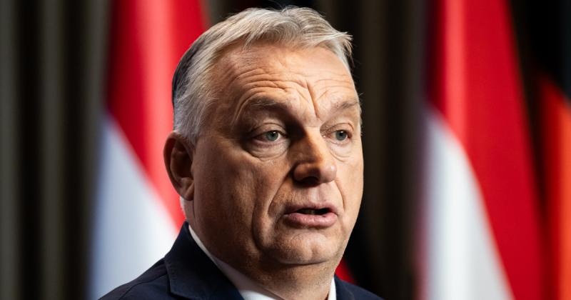 Orbán Viktor jóváhagyta az ATV-s interjú során készült rajz szabad felhasználását.